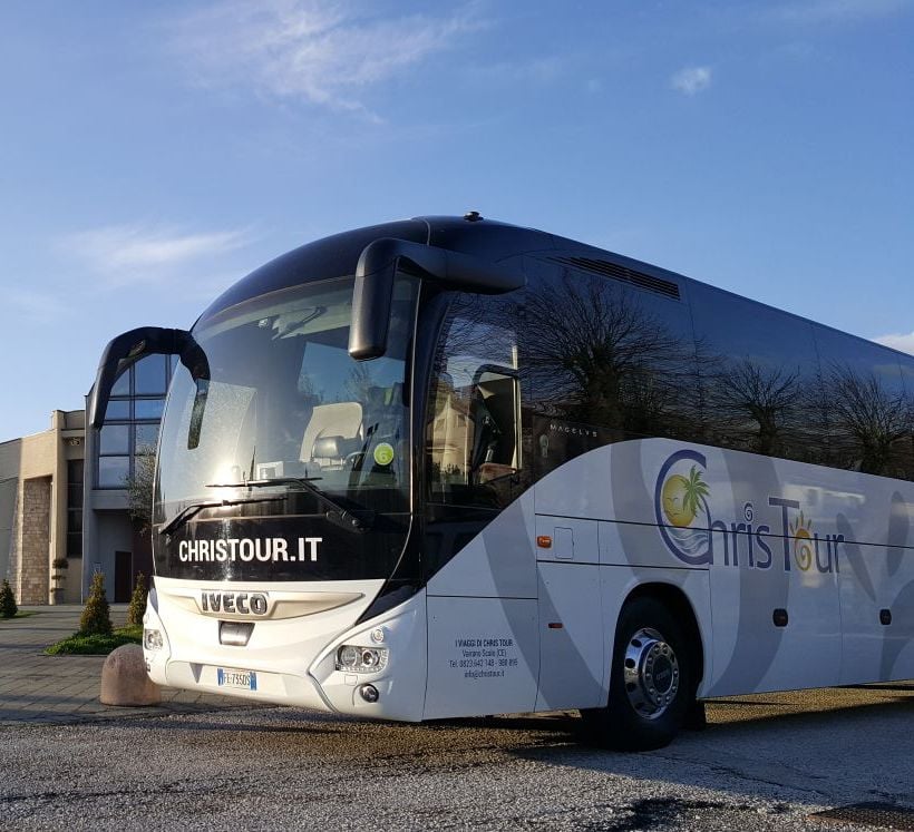 Roma Bus Rent Coach hire and Bus rental in Rome - Book your coach in Rome with us!