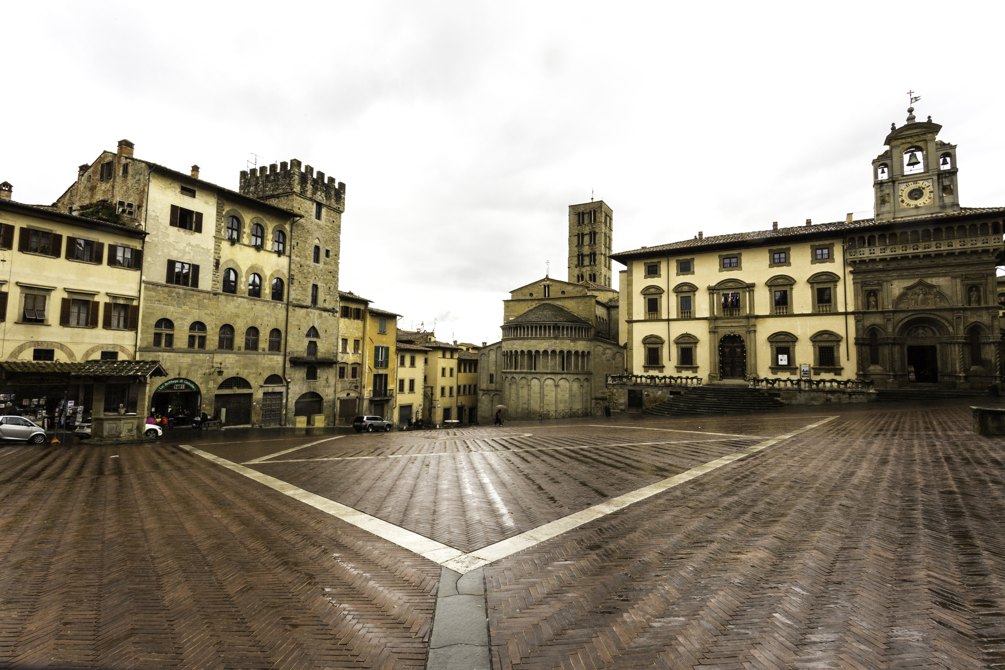 <b><em>1st Day: Arezzo – Siena</em></b>